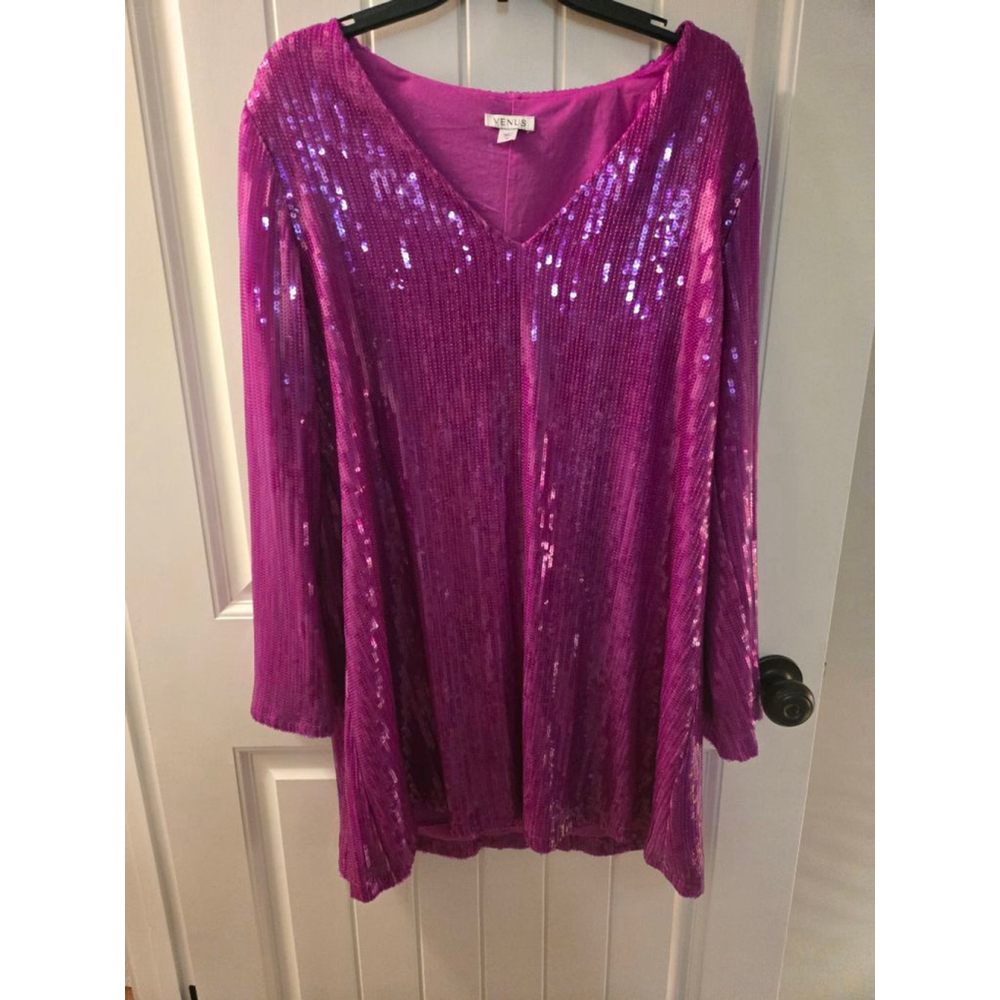 Women's VENUS Fuchsia Sequin Long Sleeve Dress M